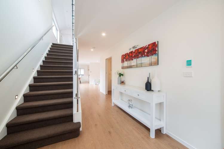 32 May Road Mount Roskill_22