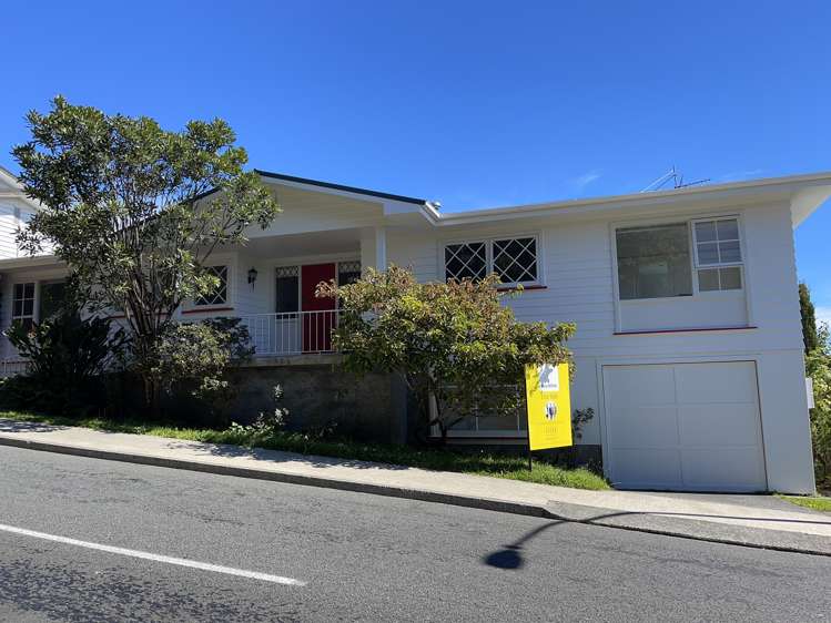 2 Parklands Drive Karori_18