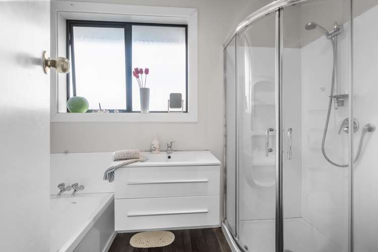 17 Moore Street Rolleston_13