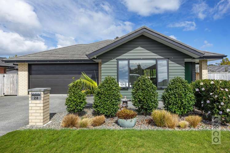 28 Leebank Crescent Riverhead_4