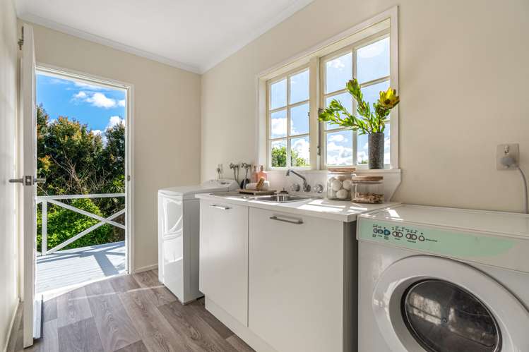 32 Aeroview Drive Beach Haven_23