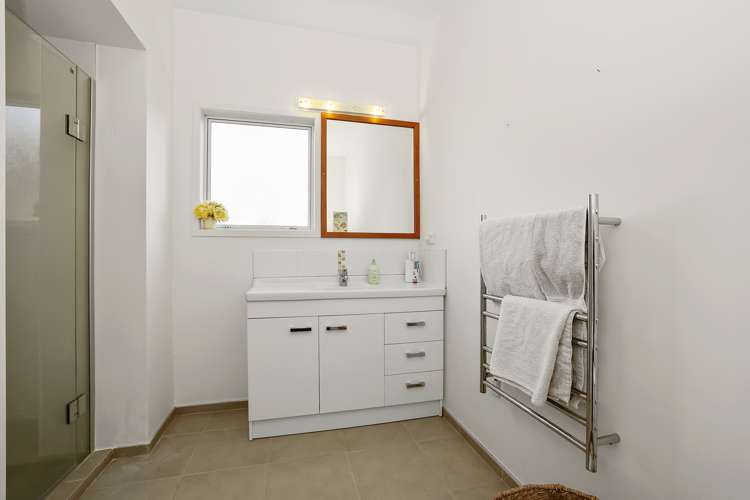 11 Margaret Place Merrilands_12