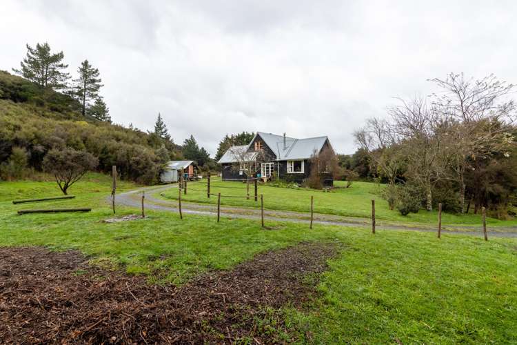 100 Hair Street Wainuiomata_17