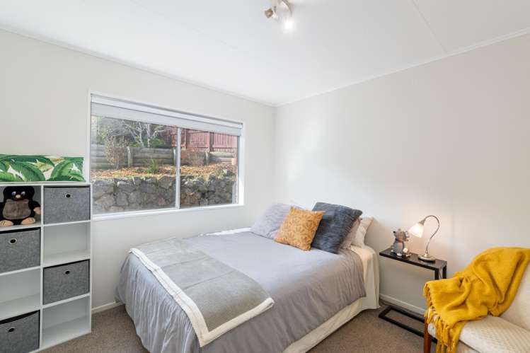 71 Blue Mountains Road Pinehaven_12