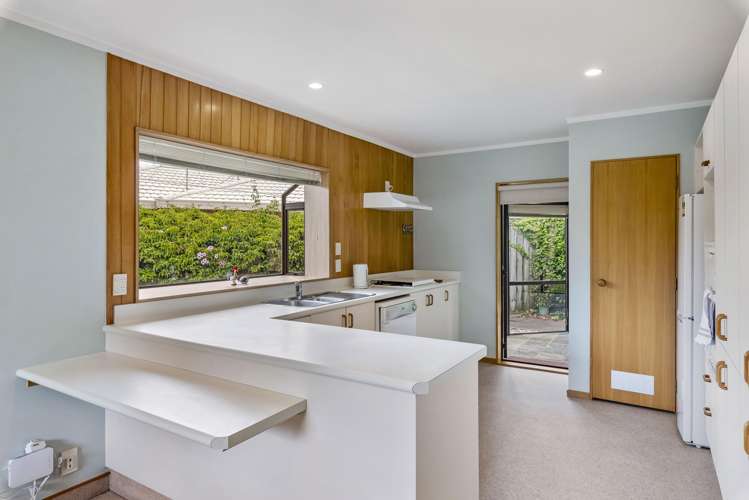 46 The Drive Paraparaumu Beach_1