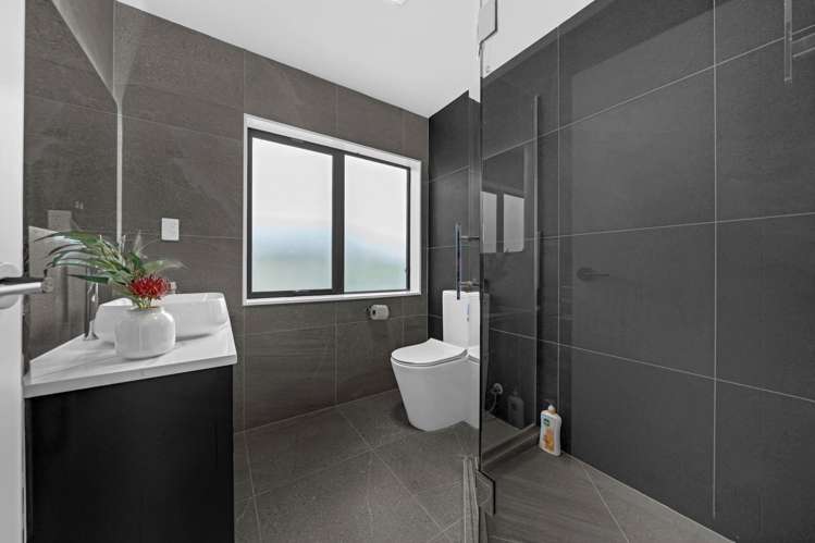 2A Ballyalton Crescent Flat Bush_19