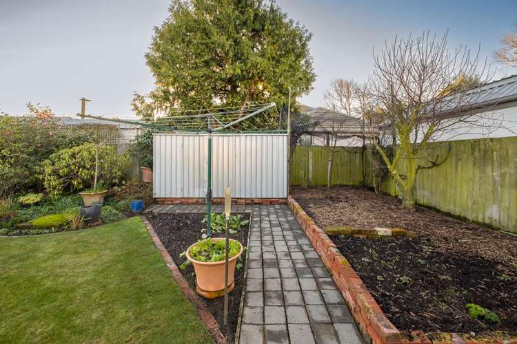 55 Frankleigh Street Somerfield_25