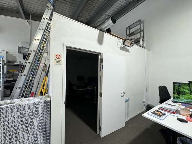 2/46 Holden Street Onekawa_4