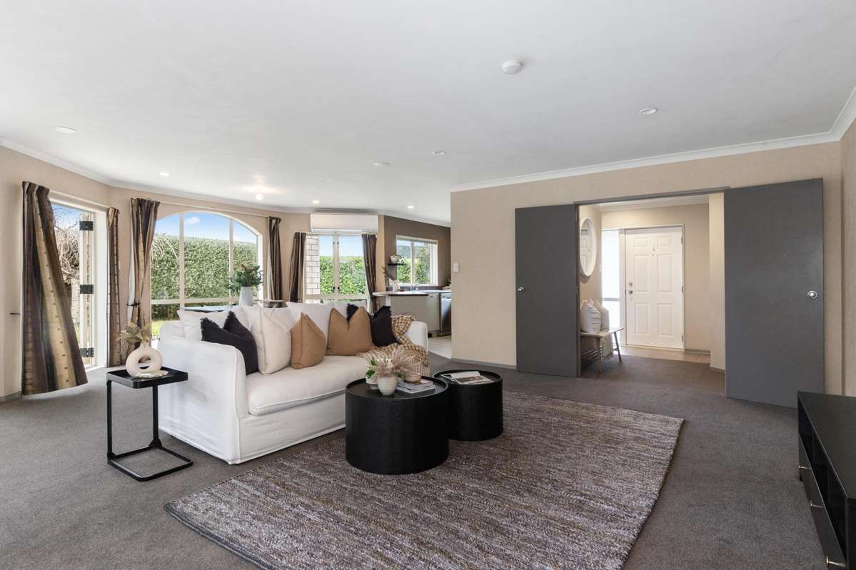 100 Reynolds Road_2