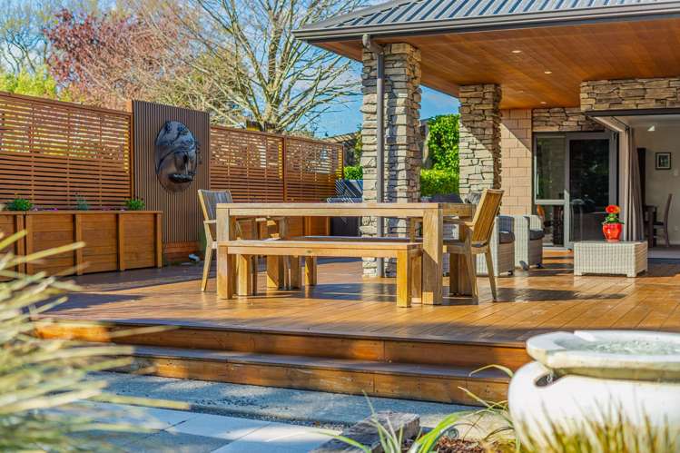 8 Benzie Avenue Wallaceville_20