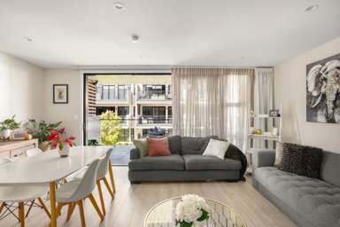 106/1D Salt Avenue_4