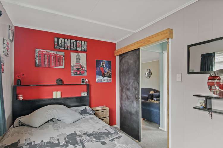 83 Nash Parade Foxton Beach_13