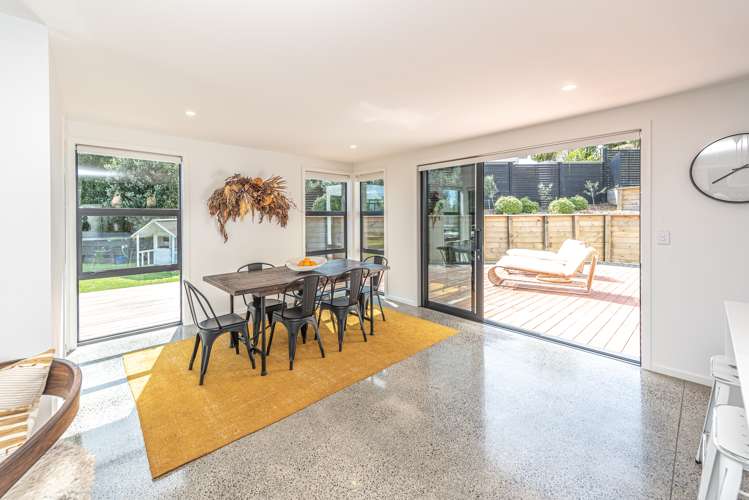 187 Mount View Road Bastia Hill_8