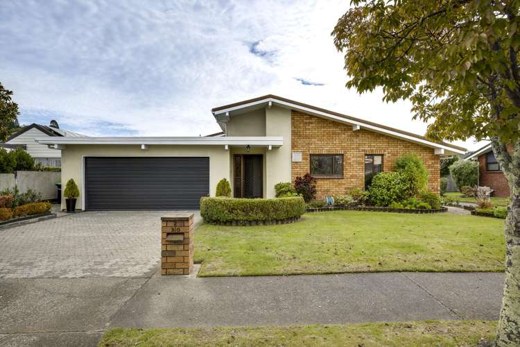 2/30 Ngarimu Crescent Taradale_17