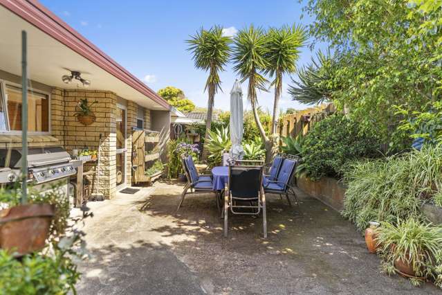 2/30 Seaspray Drive Mount Maunganui_2