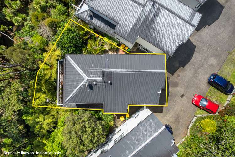 2/12 Herons Way Northcote_19