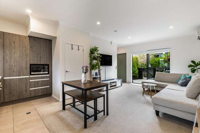 103 Squadron Drive Hobsonville_2