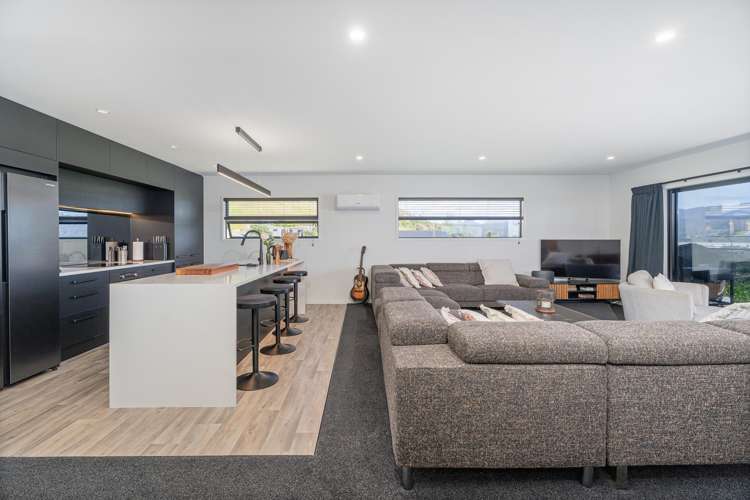 7 Panorama Parade Pauanui_8