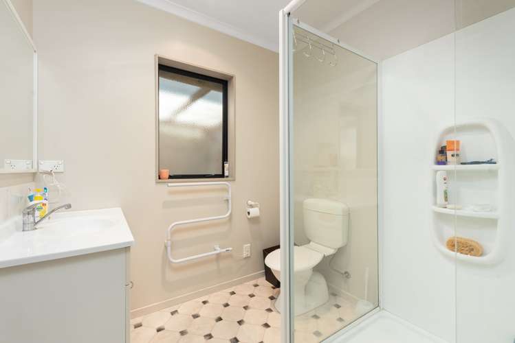 1 Lark Place Welcome Bay_8