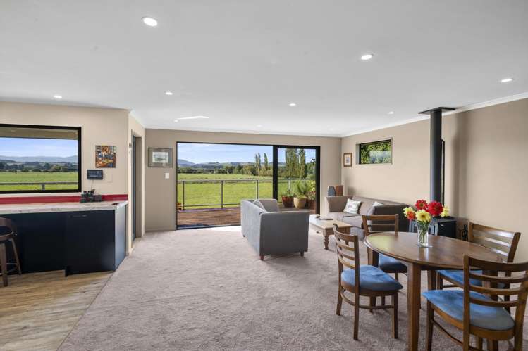 1806 Cust Road Cust_9