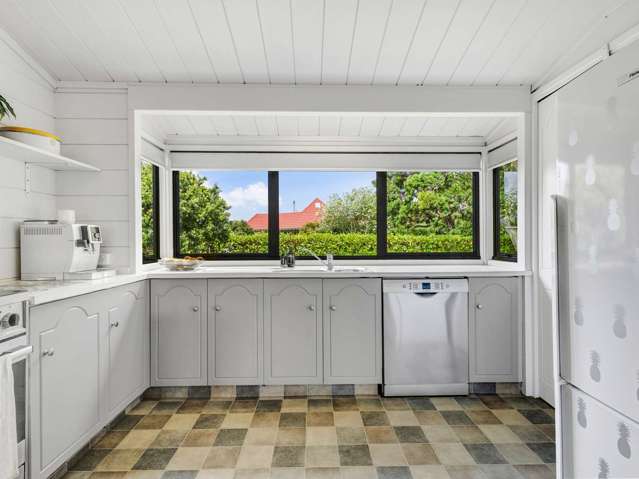 2 Kathleen Street Parkvale_1