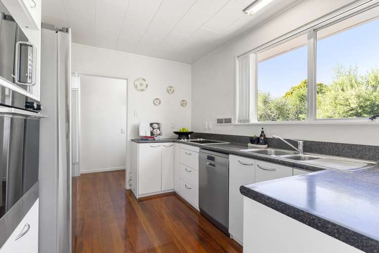 57 Hellyers Street Birkdale_8