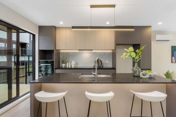 9B Catalina Crescent Forrest Hill_3