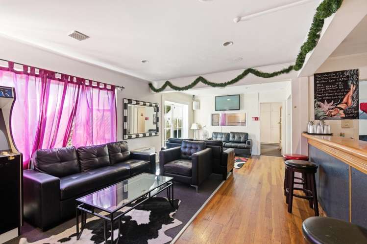 184 Gracefield Road Gracefield_5