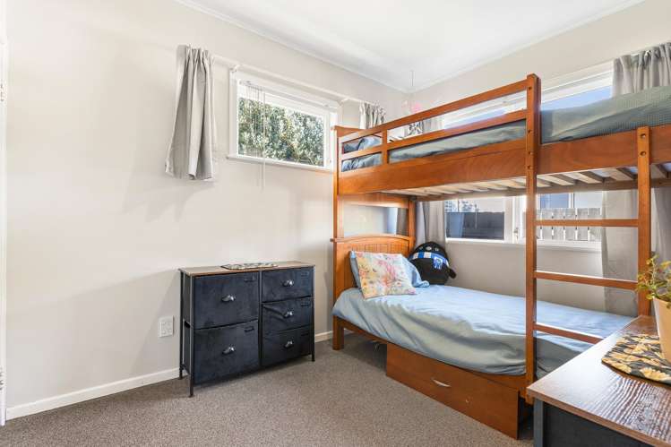 94 Tirimoana Road Te Atatu South_12