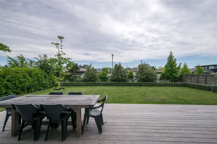 11 Nottinghill Drive Springlands_18