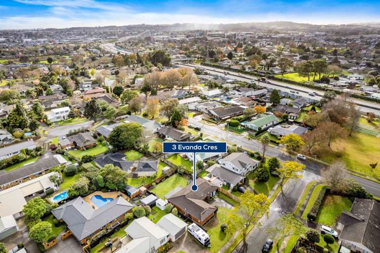 3 Evanda Crescent Conifer Grove_22