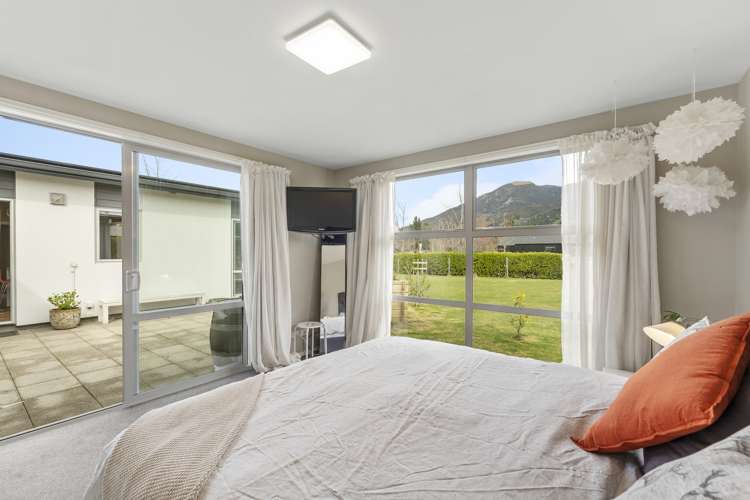 13 Timsfield Drive Lake Hawea_10