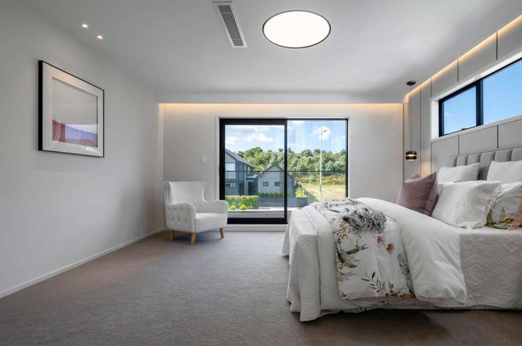 14 Headsail Drive Long Bay_19