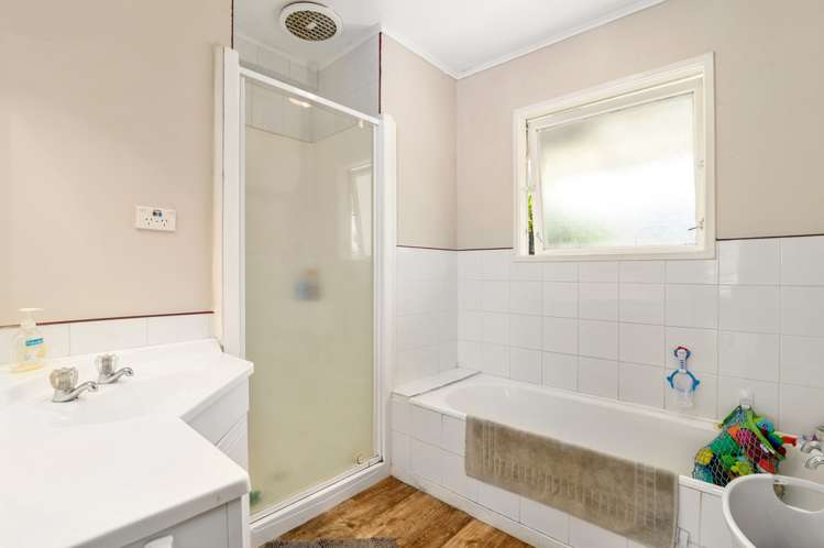 12 Perepe Street Mangakakahi_13