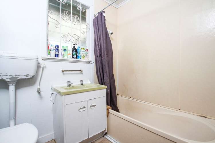 14 Kingdale Road Henderson_7