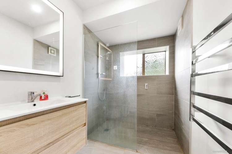 47 Mcannalley Street Manurewa_12