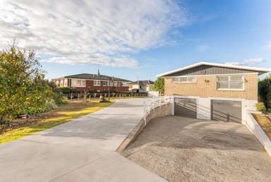 32 Upland Street_3