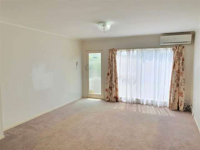 3/14 Seaview Terrace Mount Albert_2