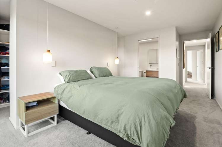 5 Goddard Way Sawyers Bay_15