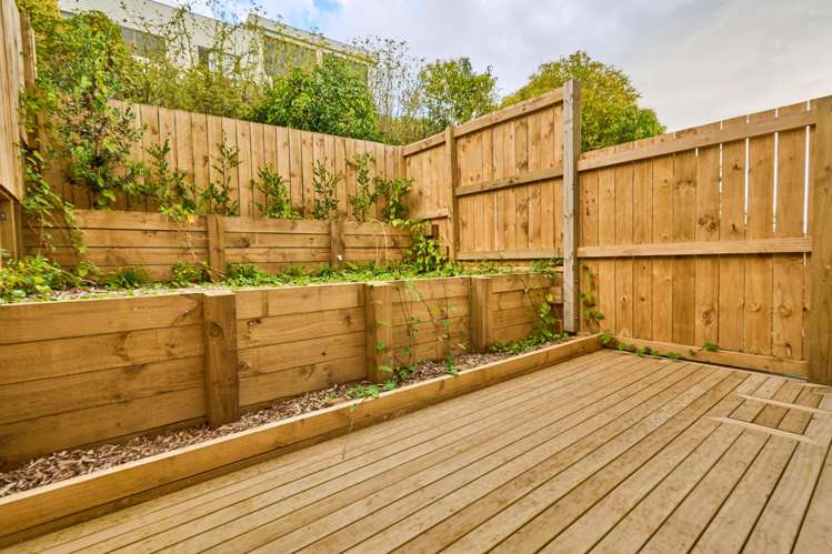 4 Pahoehoe Close Mount Wellington_12