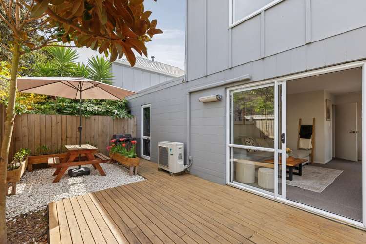 2/139 Brougham Street Addington_0