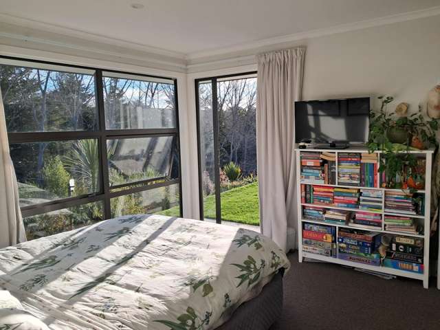 93 Sunningdale Drive Stoke_4