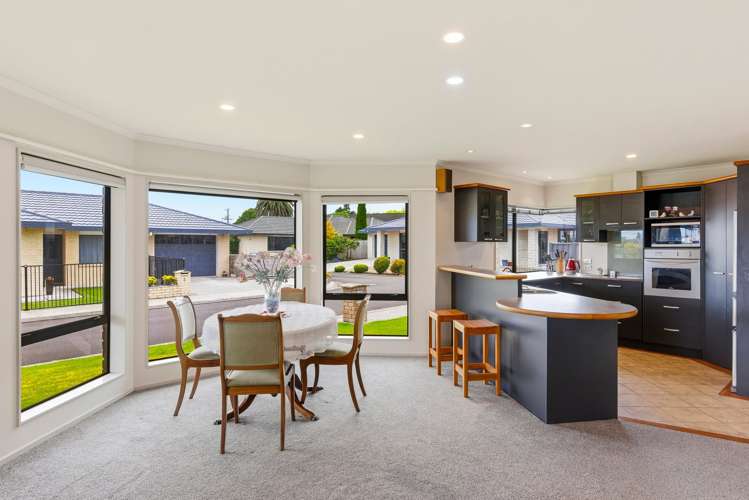 6 Campbell Grove Levin_6