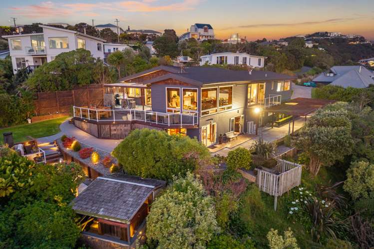 62 Kiriwai Road Paremata_29