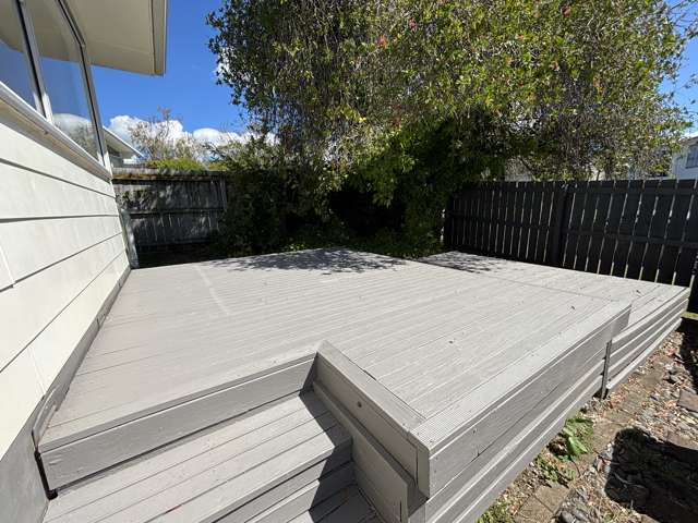 4 Karo Place Glendene_2