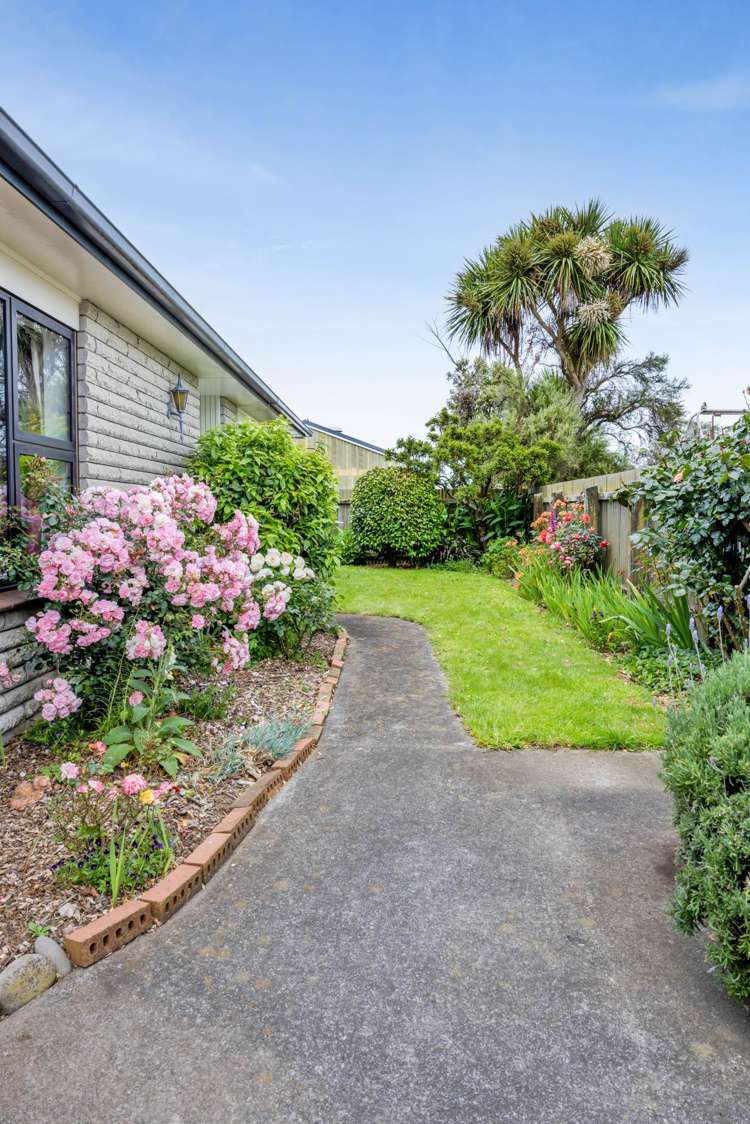 19A Surrey Street Hawera_15