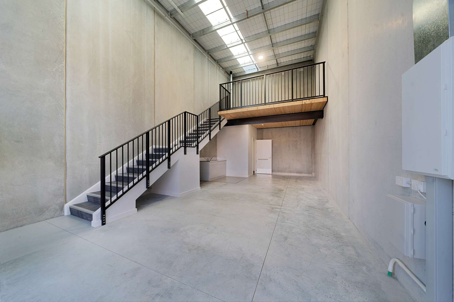 18/90a Hobsonville Road Hobsonville_0