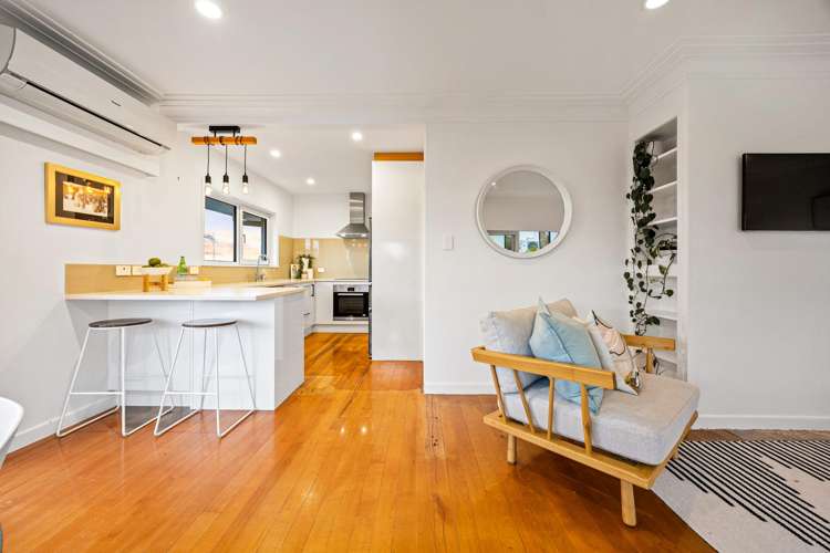 1/4 Richards Avenue Forrest Hill_8