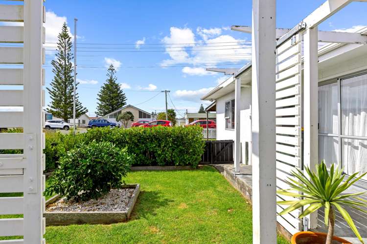1/212 Centreway Road Orewa_11