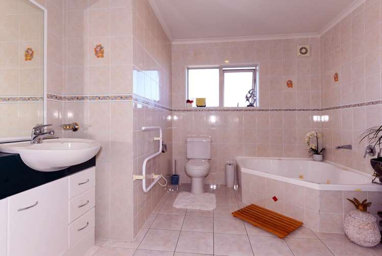 148b Don Buck Road Massey_12